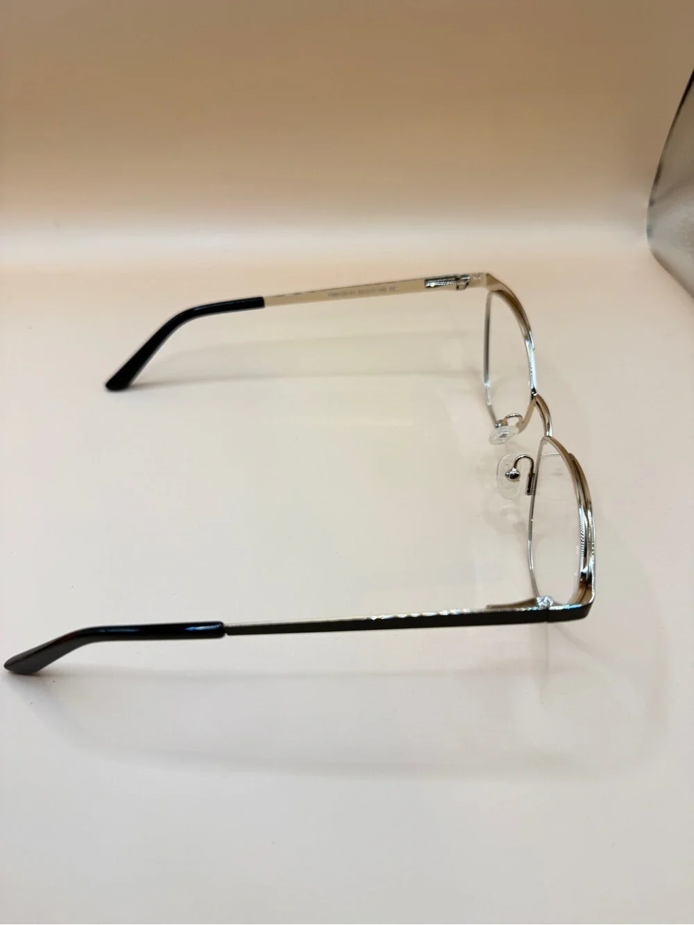 Vooglam Cat Eye Clear Lens Glasses in matte black and Silver, No prescription